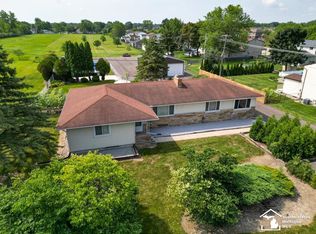 23451 Gibraltar Rd, Flat Rock, MI 48134