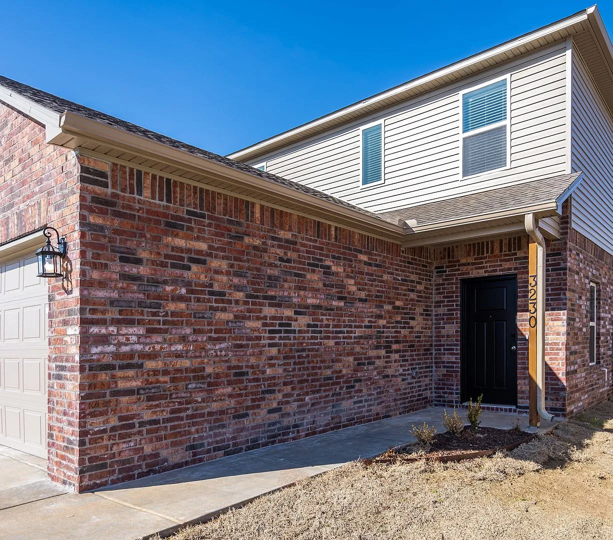 Available Now! Make This Charming 3-Bedroom, 2.5-Bath Home in Farmington Yours! — Photo 4