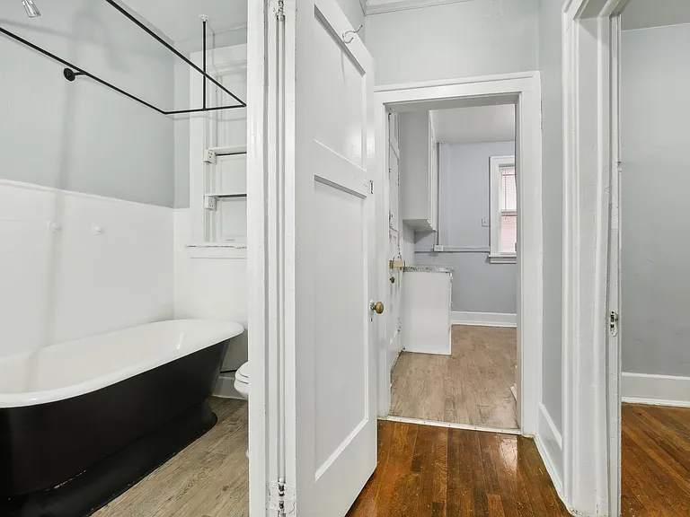 4609 Second Ave — Photo 10