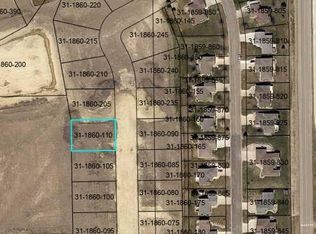 4 Campbell Blvd, Worthington, MN 56187