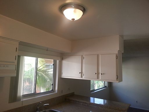 5th image of 895 Empire Ave APT 205
