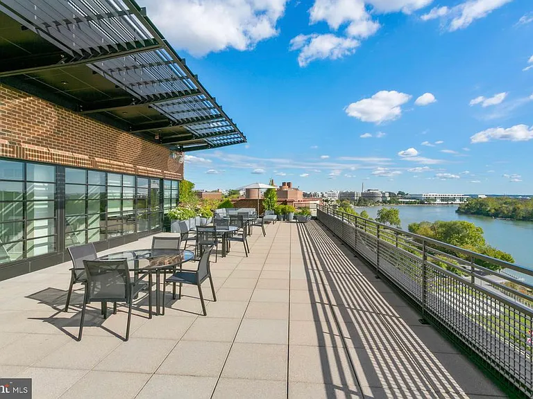 3303 Water St NW #5K — Photo 60