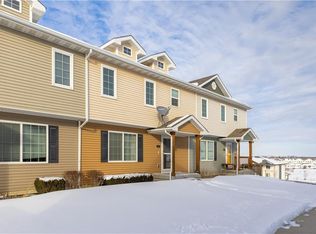 708 Laurel Pl, Norwalk, IA 50211