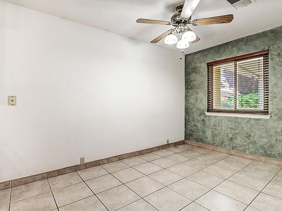 3rd image of 10801 Central Park Dr NE
