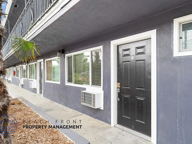 14119 Mulberry Dr. — Photo 31