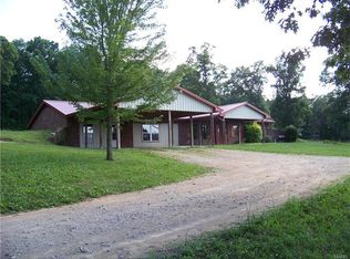 5471 Lashley Ln, Irondale, MO 63648