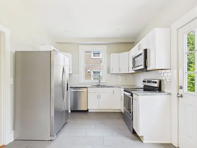3305 Garland Ave — Photo 24