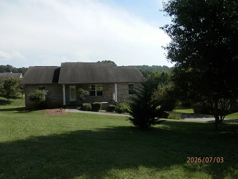 1217 Jeff View Dr — Photo 2