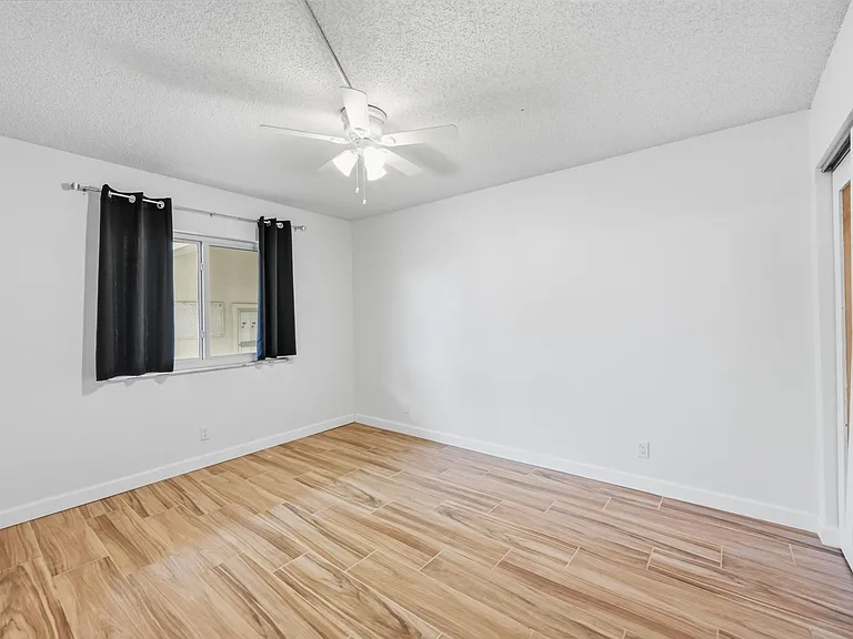 2805 Casita Way #112 — Photo 15
