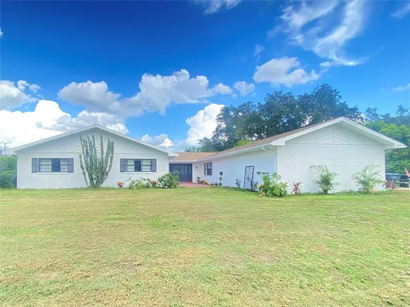 5715 Custer Dr, Lakeland, FL 33805