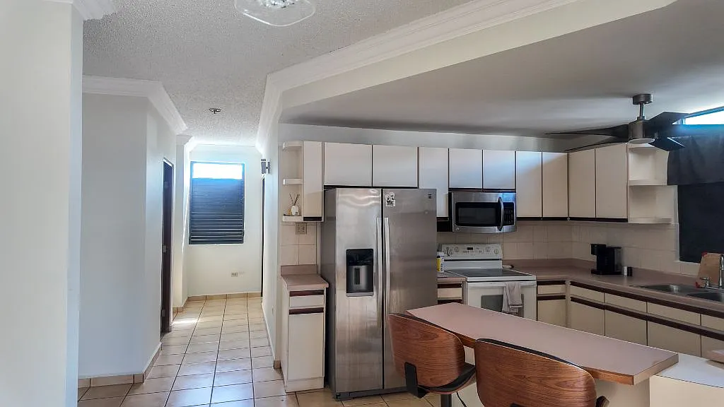 2 bed, 2.0 bath, 1000 sqft, $1,600 — Photo 4