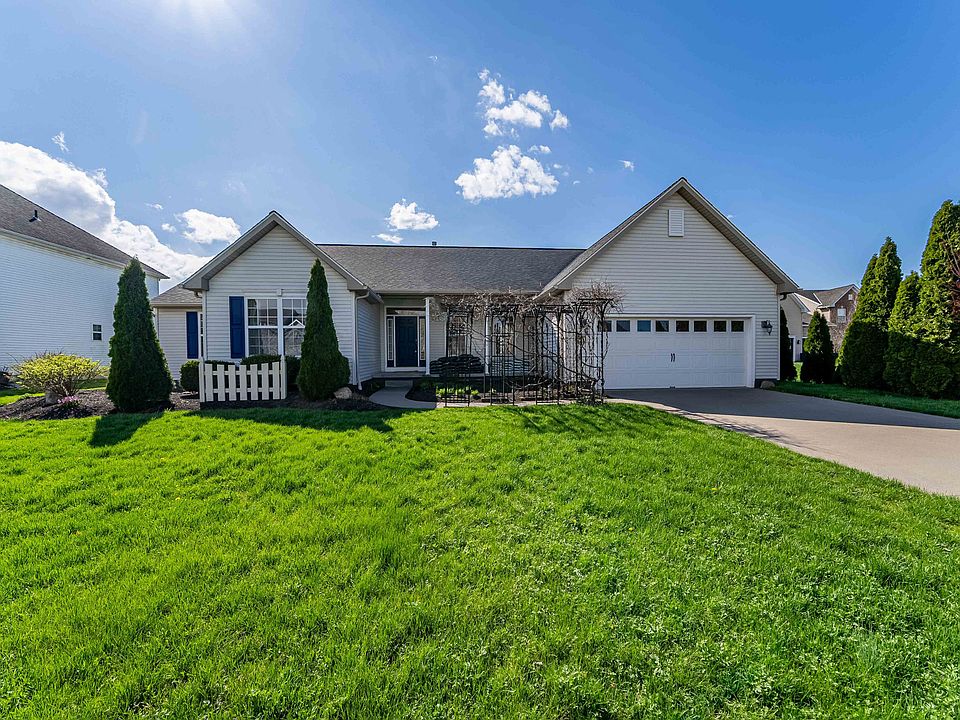 1st image of 3834 Swinton Cir