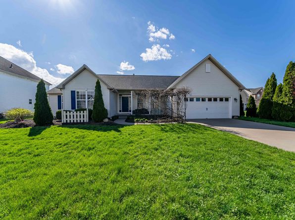 3834 Swinton Cir