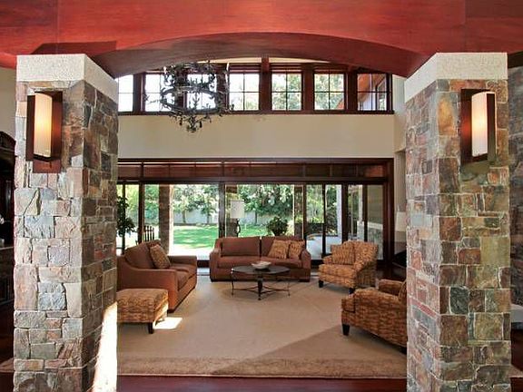 60 Foot Entry Gallery