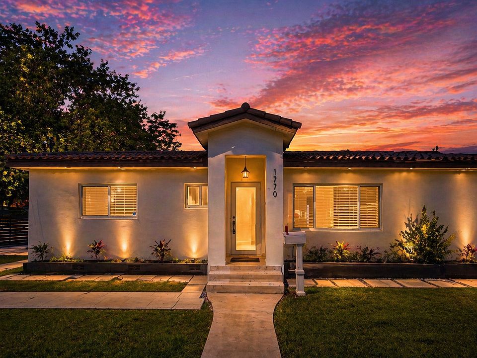 1st image of 1770 SW 17th Avenue