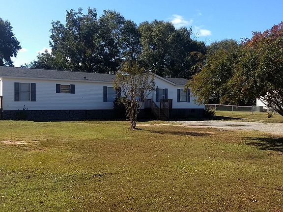 2nd image of 107 Oldfield Cir