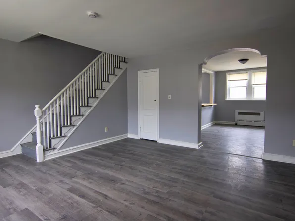 6828 Kindred St, Philadelphia, PA 19149
