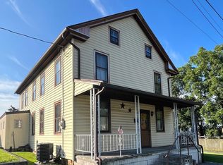 1092 Monroe St, Steelton, PA 17113
