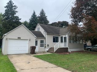 610 Spokane Ave, Lansing, MI 48910