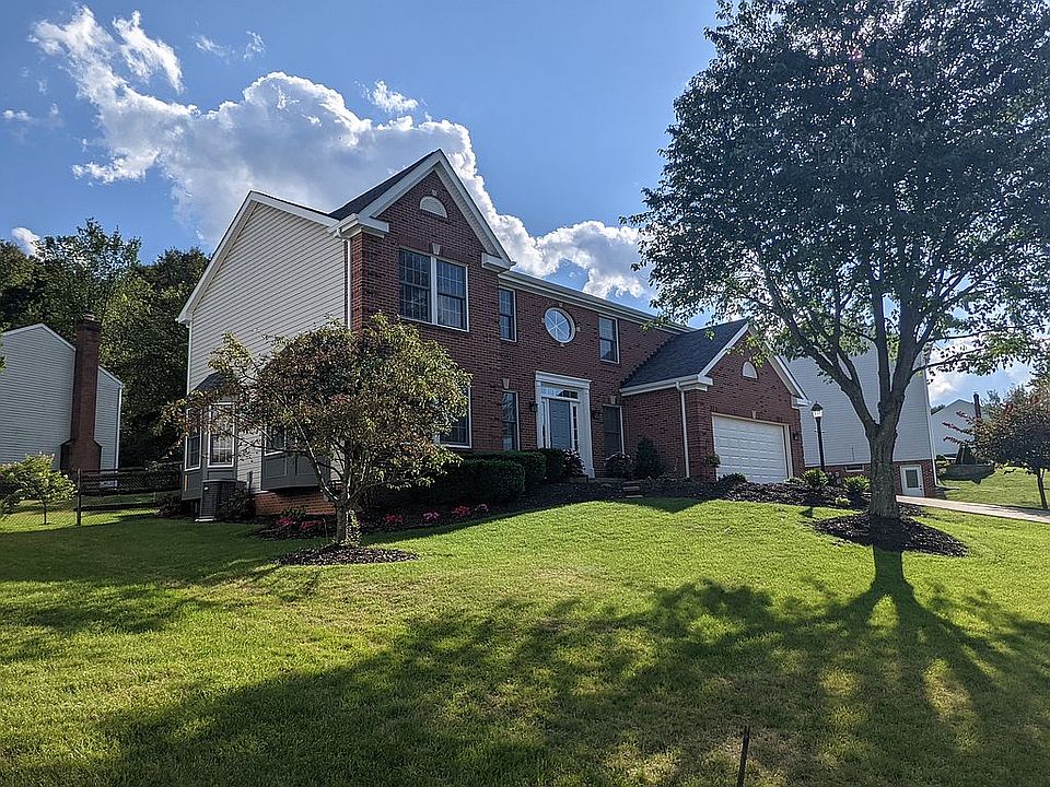 2nd image of 346 Valerie Dr
