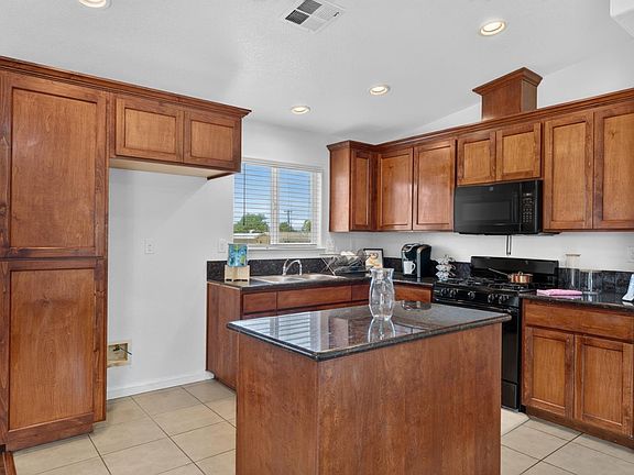 5th image of 6572 Juneau Way