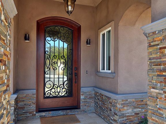4th image of 13841 Ravenwood Dr