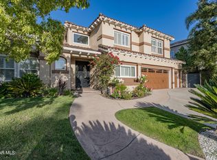 178 Golden Glen Dr, Simi Valley, CA 93065