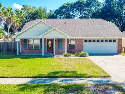 1356 Sterling Point Dr, Gulf Breeze, FL, 32563