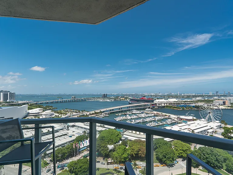 244 Biscayne Blvd #2602 — Photo 3