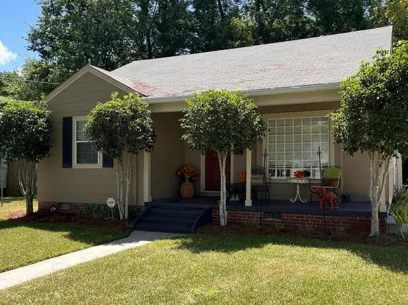 1821 Vicklan St, Vicksburg, MS 39180