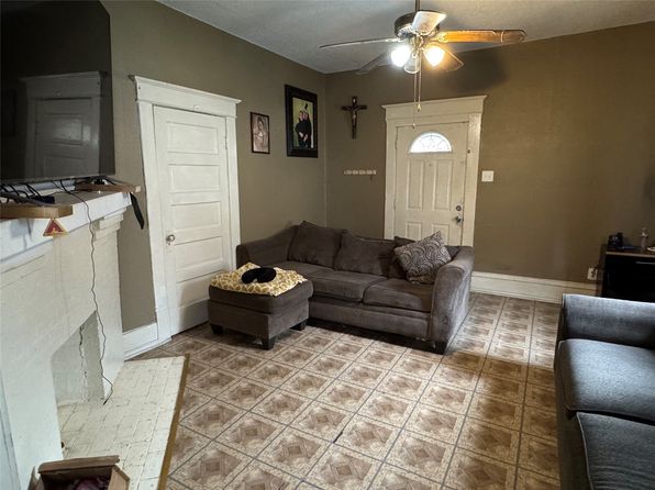Additional property image - 608 S Willomet Ave, Dallas, TX 75208