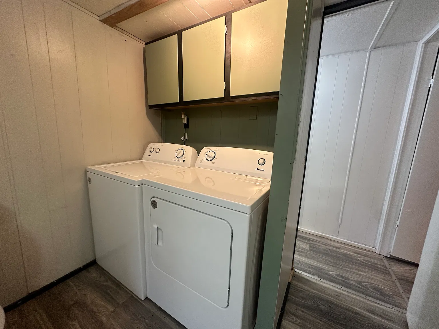2 bed, 896 sqft, $1,200 — Photo 3