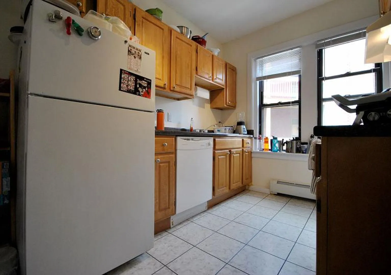 No Brokers Fee Unit on Cleveland Circle, Central Heat, Laundry, on a Site, Parking for Rent, Eat-... — Photo 3