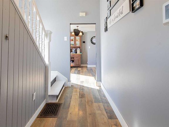 4th image of 446 S 21st St