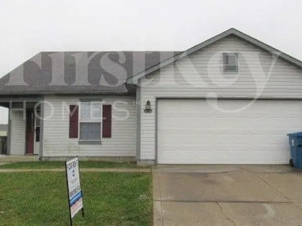 10235 Lone Wolf Dr, Indianapolis, IN 46235