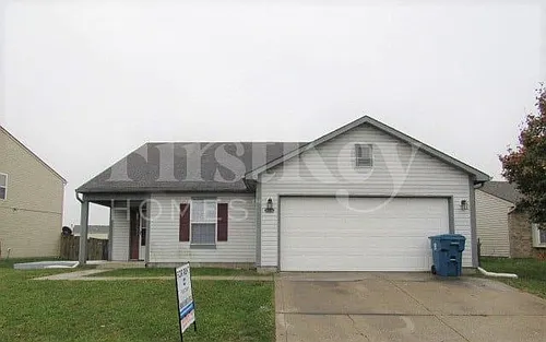 10235 Lone Wolf Dr Photo 1