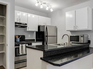 11330 Colorado Ave #8EA-05, Kansas City, MO 64137