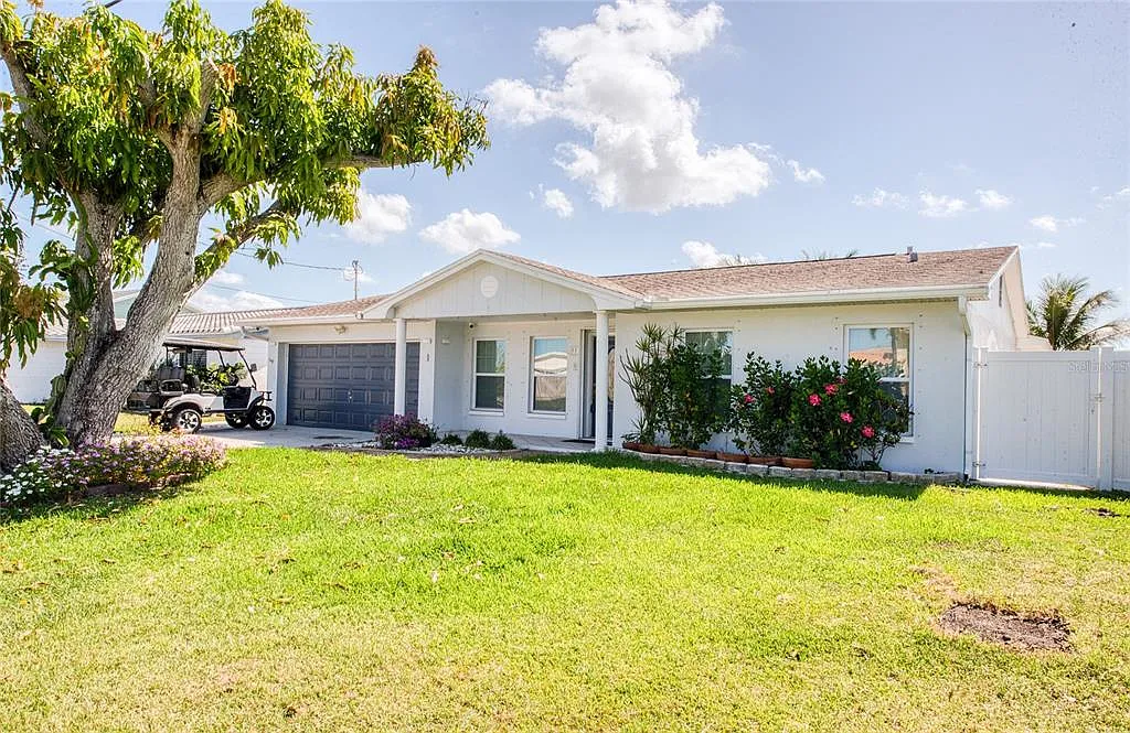 3 bed, 3.0 bath, 2436 sqft, $5,000 — Photo 3