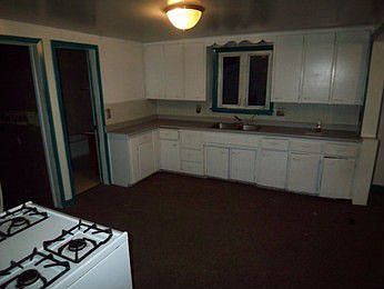 2nd image of 530 Hamilton St