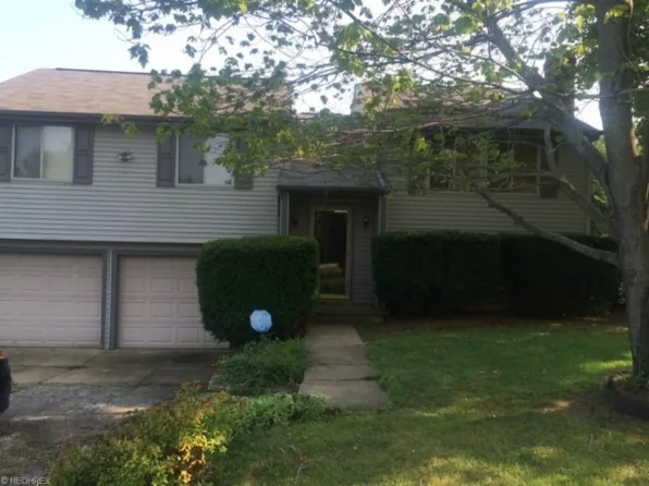 16415 Joann Dr, Montville, OH 44064