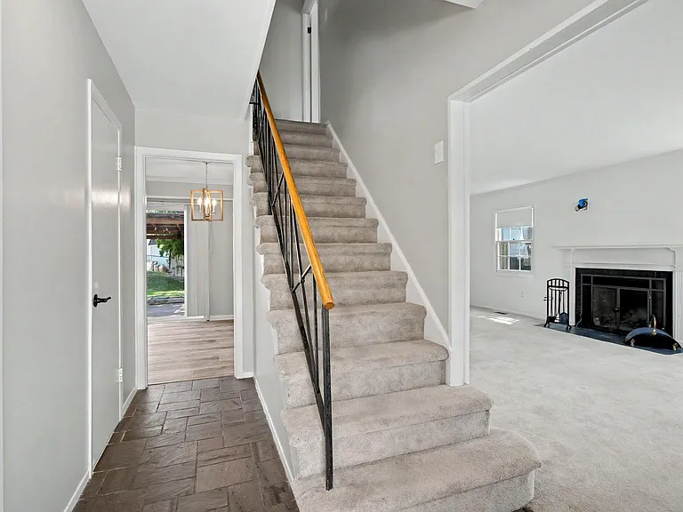 12636 Heming Ln — Photo 5