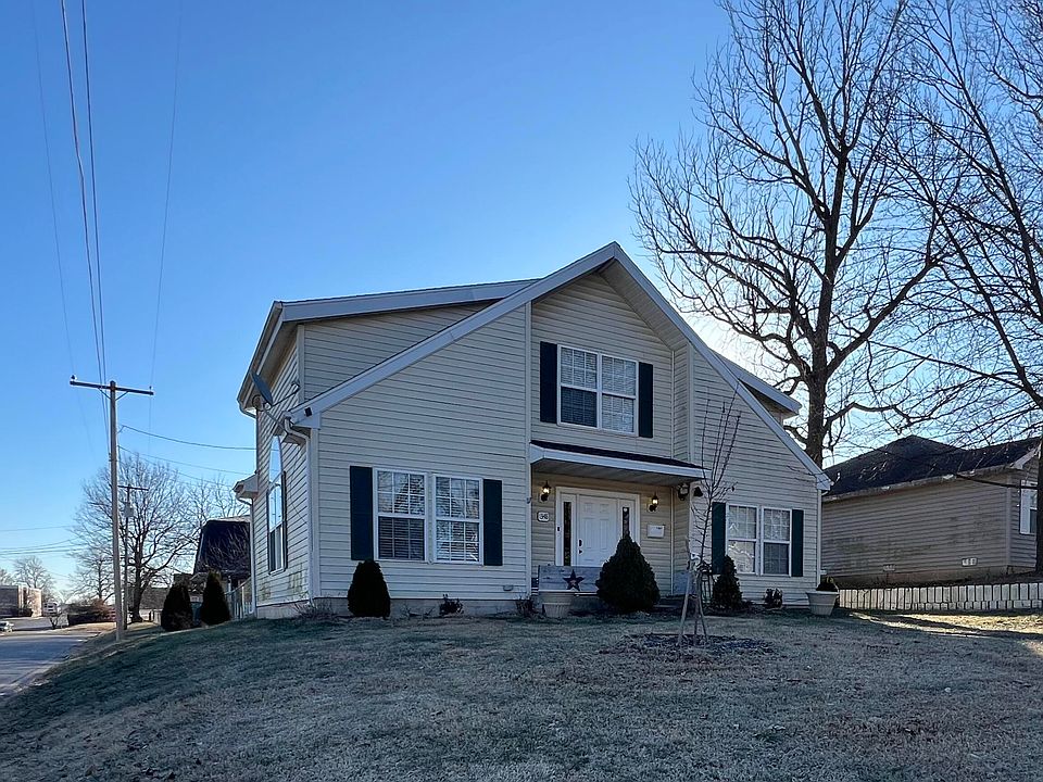 2nd image of 1348 N Rogers Avenue