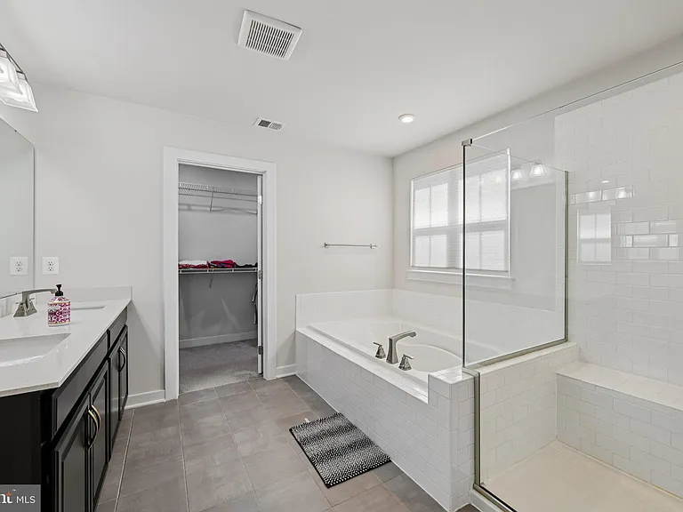 5830 Barts Way — Photo 48