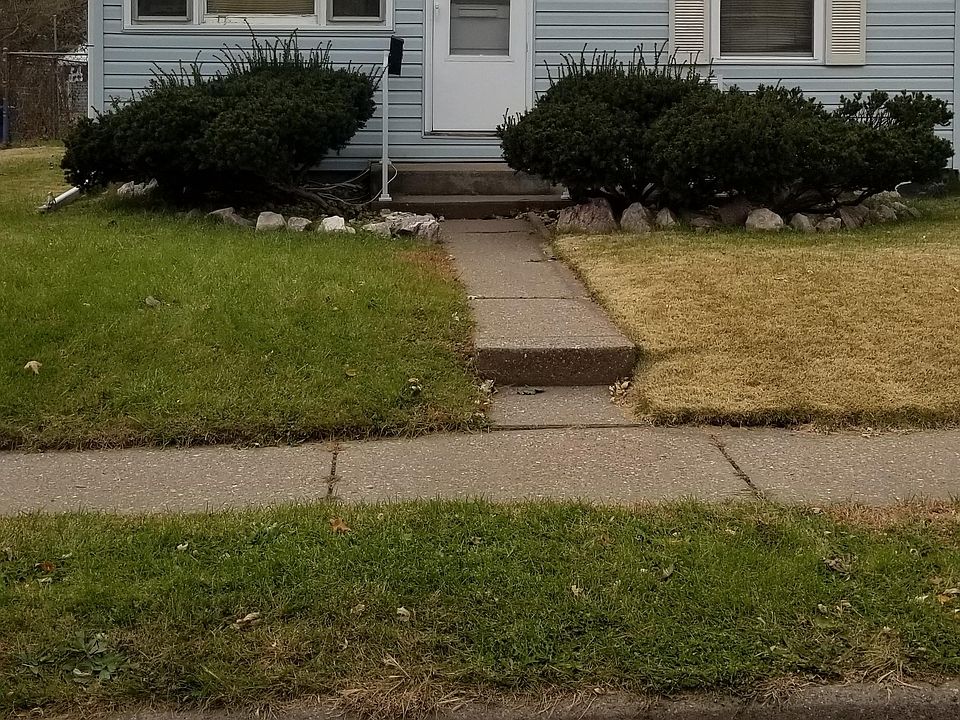 1st image of 1136 Garden Ave