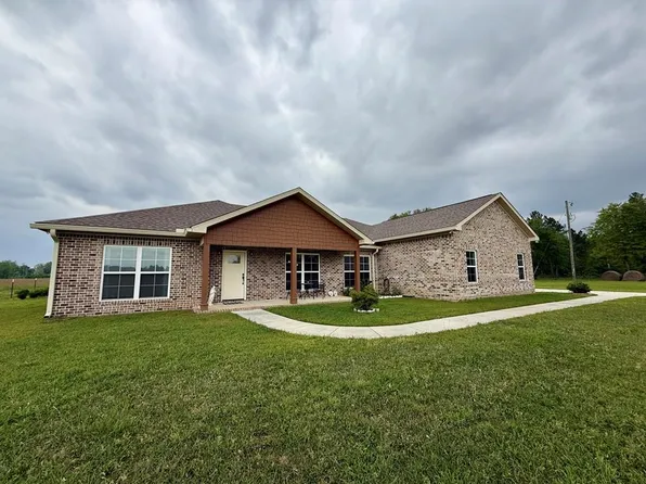 1452 Coot Adams Rd, Ashford, AL 36312