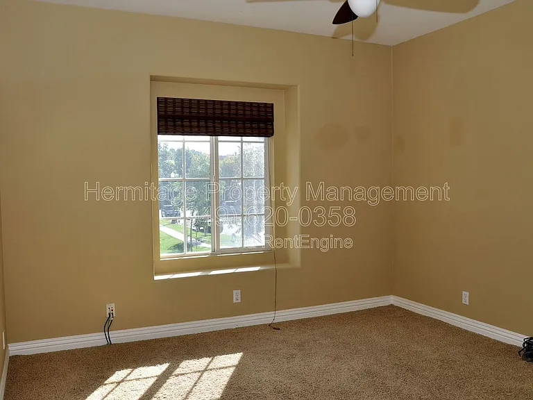 9 Strawflower St — Photo 12