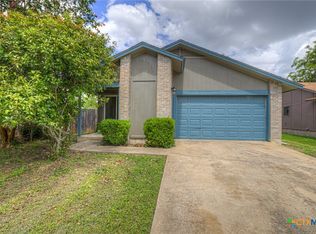 1905 Castle Gate Cir, San Marcos, TX 78666
