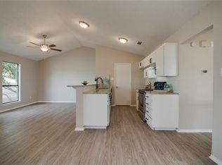 519 Crowley Rd, Arlington, TX 76012