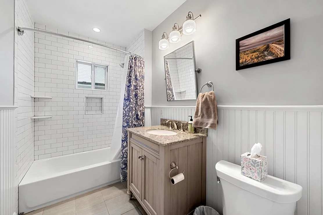 3 bed, 1695 sqft, $1,200 — Photo 3