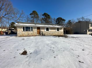 8 Bella Coola Trl, Browns Mills, NJ 08015